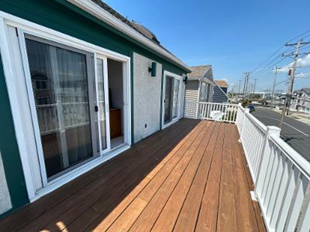 364 44th Street - Picture 