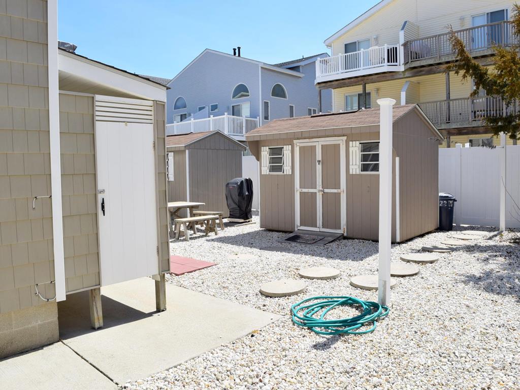 22 76th Street - West, Sea Isle City (Beach Block)
