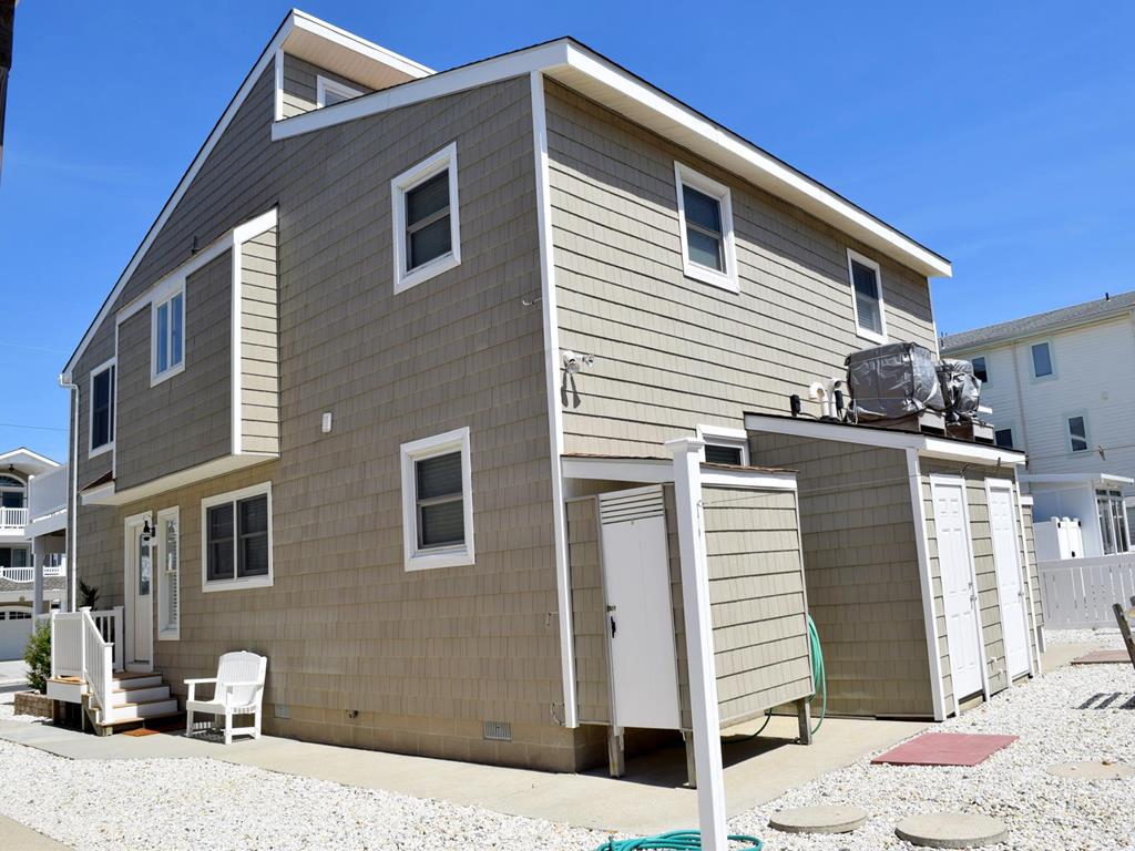 22 76th Street - West, Sea Isle City (Beach Block)