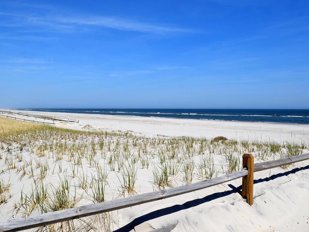 22 76th Street - West, Sea Isle City (Beach Block)