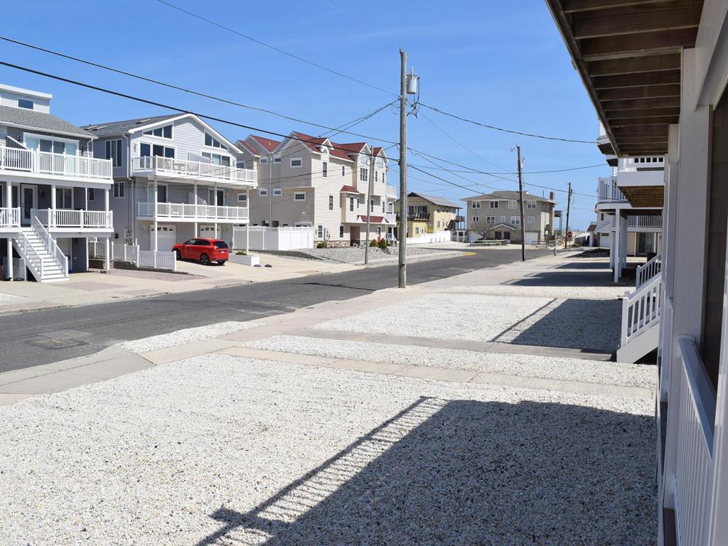 22 76th Street - West, Sea Isle City (Beach Block)