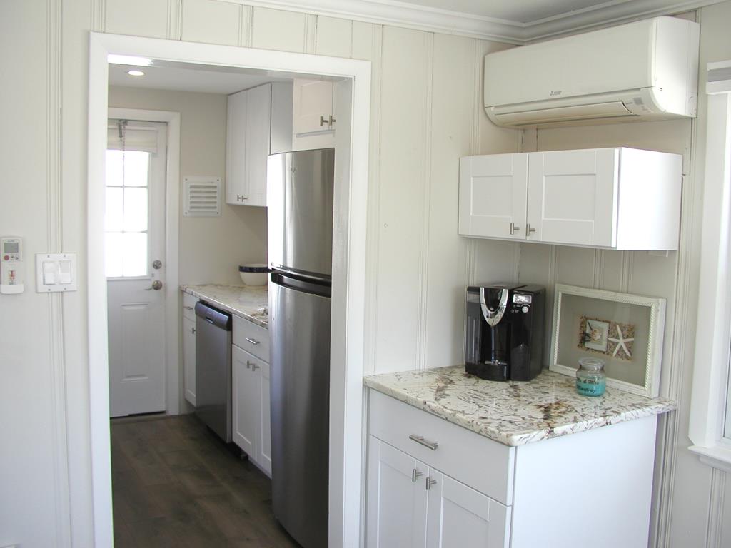 1410 Atlantic Avenue, North Beach Haven (Ocean Side)