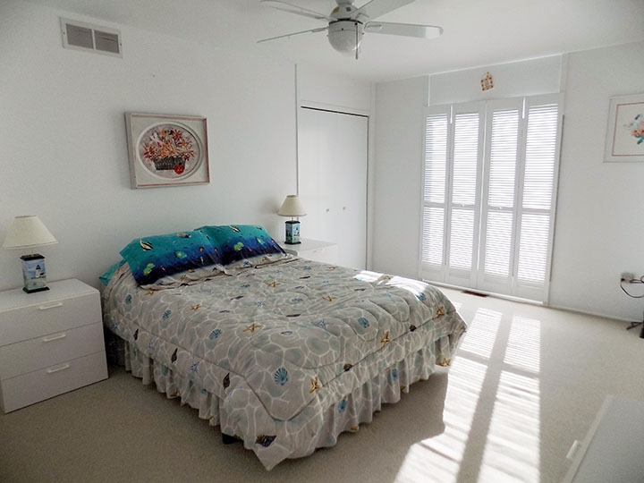 Multiple Ocean Views | Photo 15