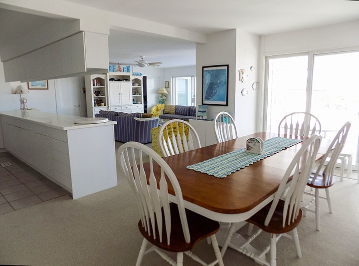 Multiple Ocean Views | Photo 9