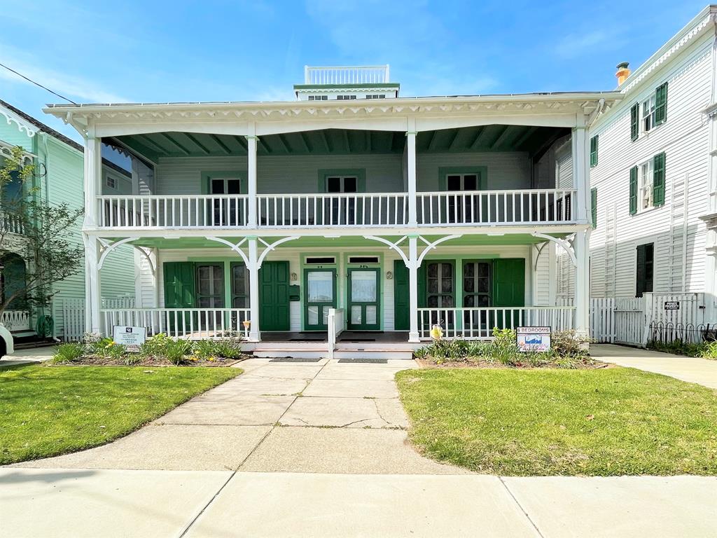 BEACH BLOCK, SLEEPS 15 | Photo 3