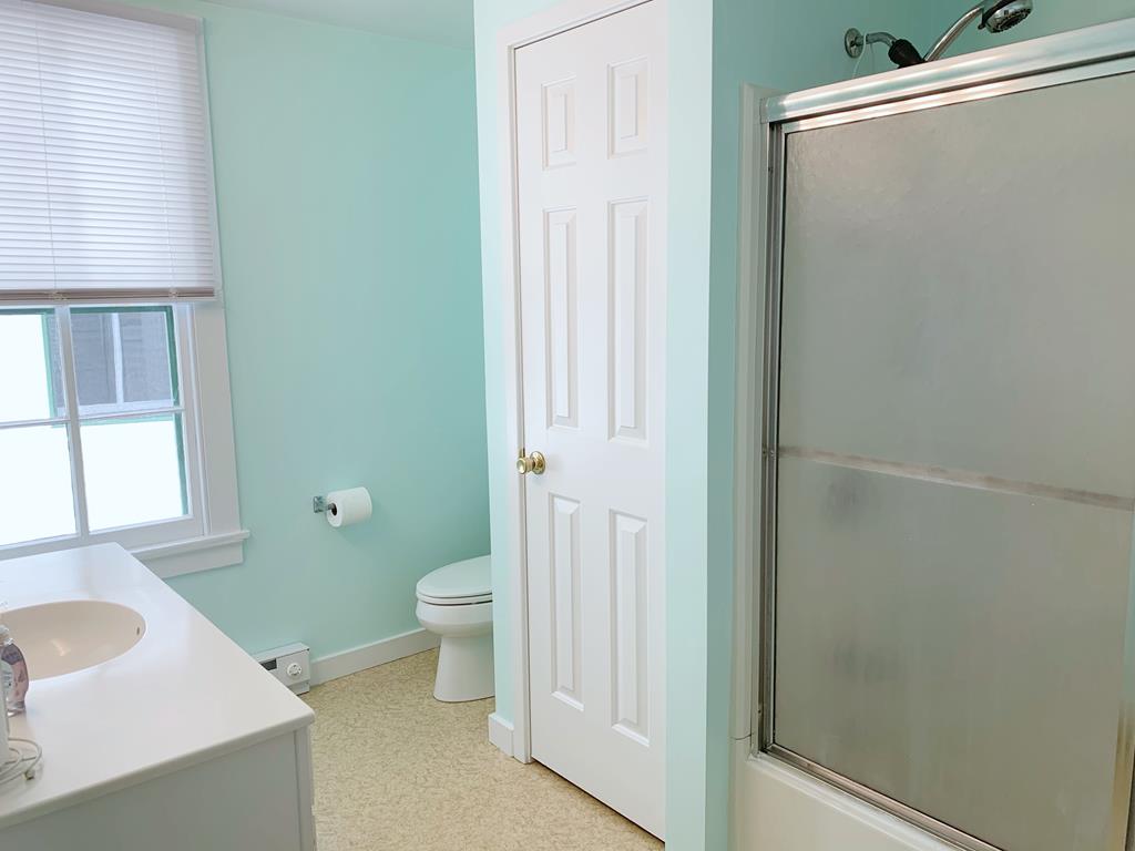 BEACH BLOCK, SLEEPS 15 | Photo 19