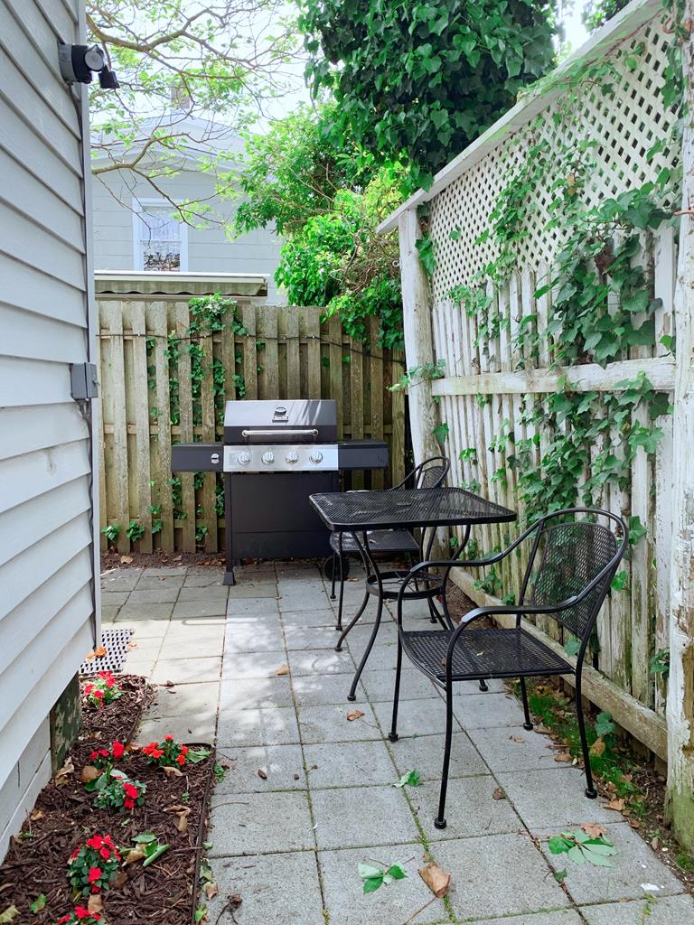 BEACH BLOCK, SLEEPS 15 - 26 1/2 Congress Street | Photo 32