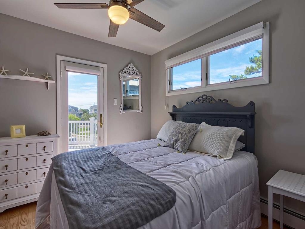 9 North Bayview Drive, Strathmere (Waterfront)