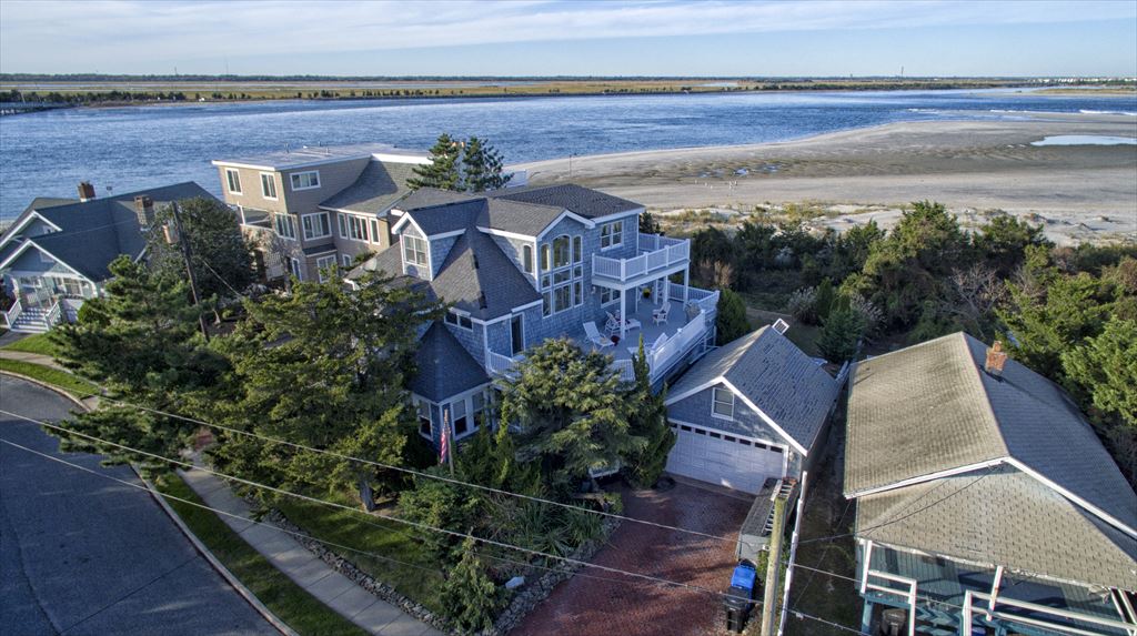 9 North Bayview Drive, Strathmere (Waterfront)