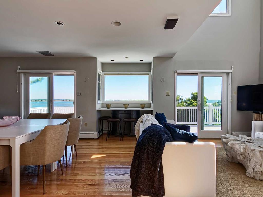 9 North Bayview Drive, Strathmere (Waterfront)