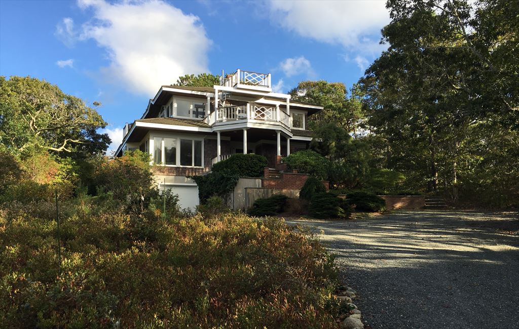 For Lease 28 Naushon Road, West Tisbury, MA 02575, Rural 3 Beds / 2
