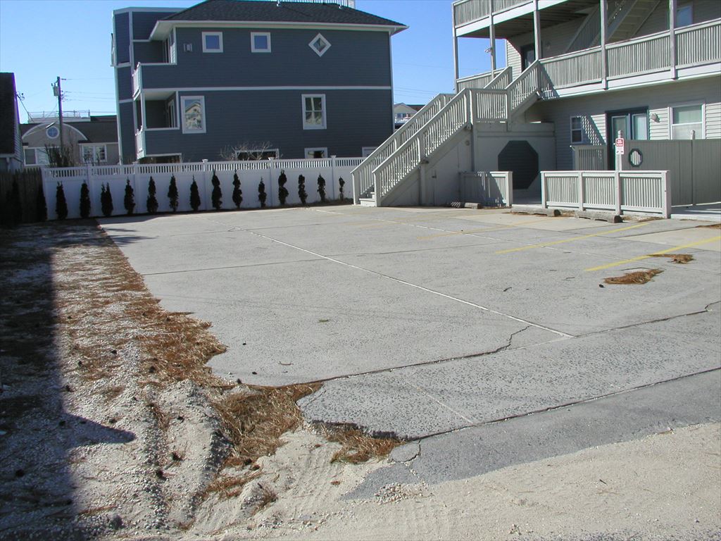 136 Delaware Avenue, Beach Haven Terrace (Ocean Block)