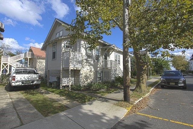 201 North Street | Photo 19