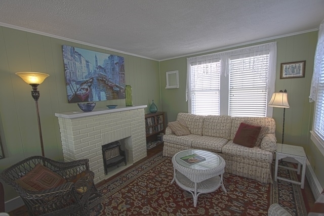 201 North Street | Photo 6