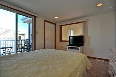 2305 Landis Avenue, Sea Isle City (Beach Front)