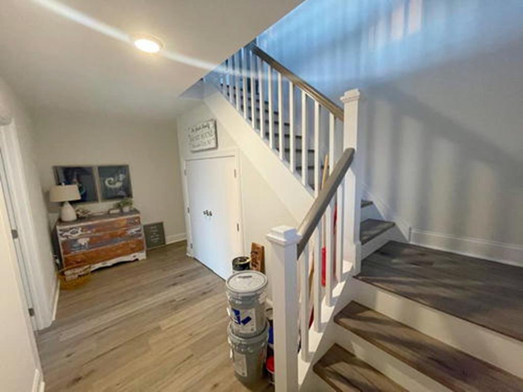 7204 Central Avenue - Picture 