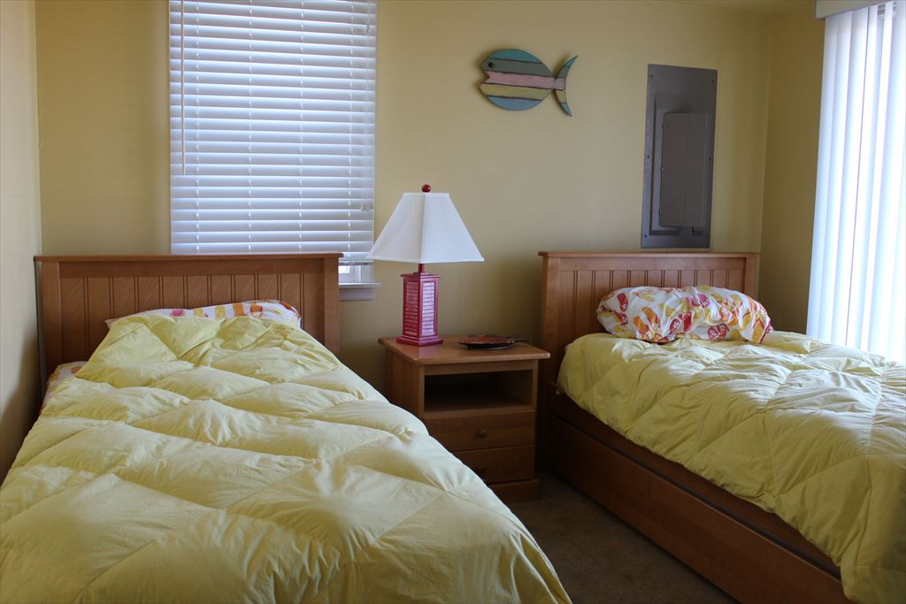 2505 Landis Avenue, Sea Isle City (Beach Front)