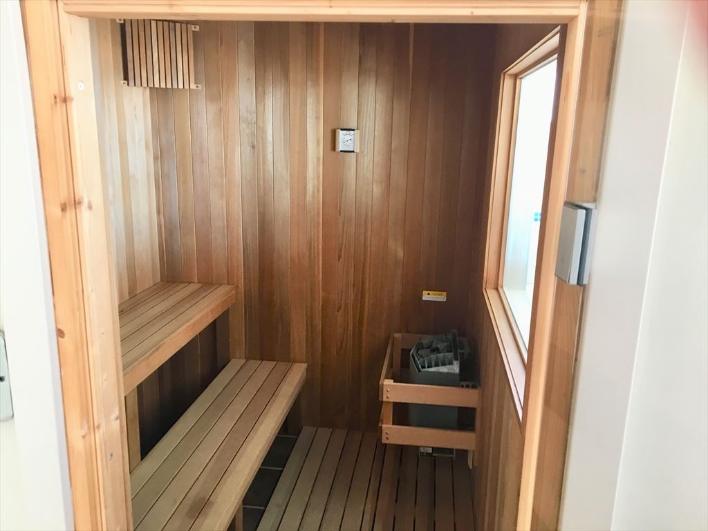 122 E. Bayberry Drive, Peahala Park (Ocean Front)