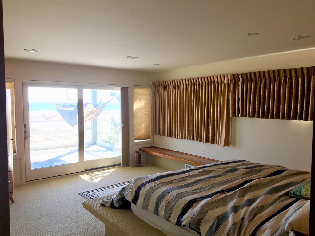 122 E. Bayberry Drive, Peahala Park (Ocean Front)