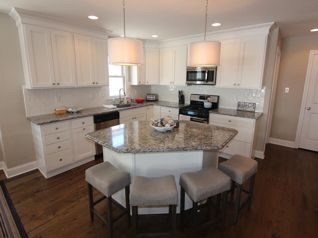 138 87th Street, Sea Isle City (Beach Block)