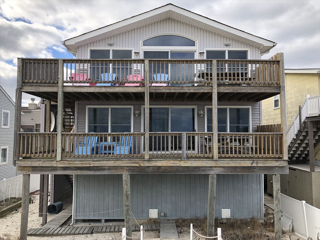 211 E. 17th Street, North Beach Haven