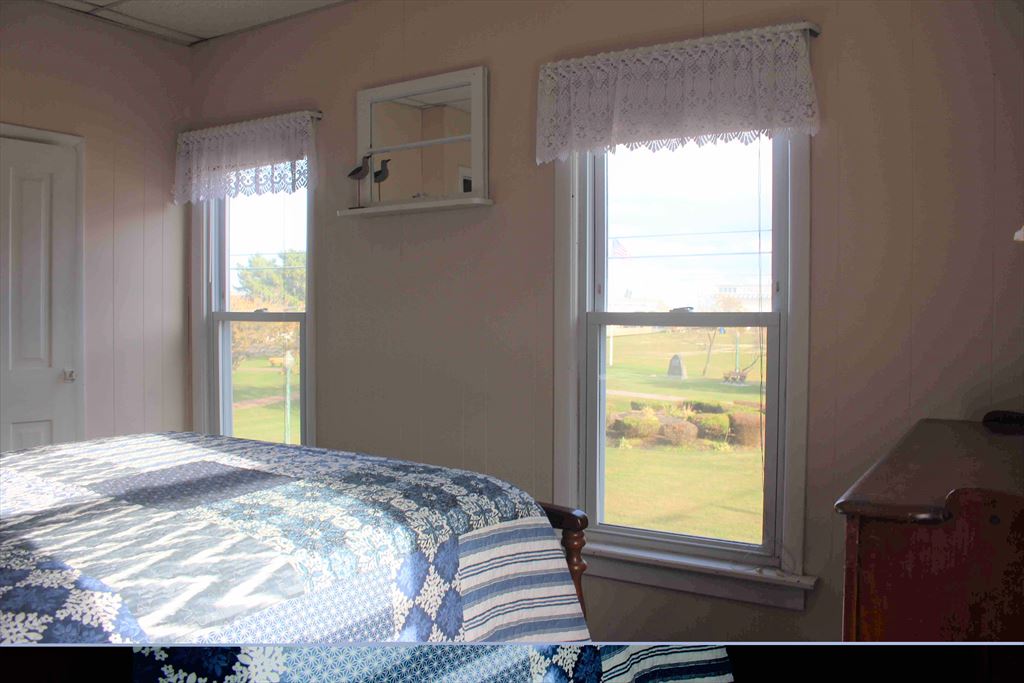 201 Amber Street, Beach Haven (Ocean Side)