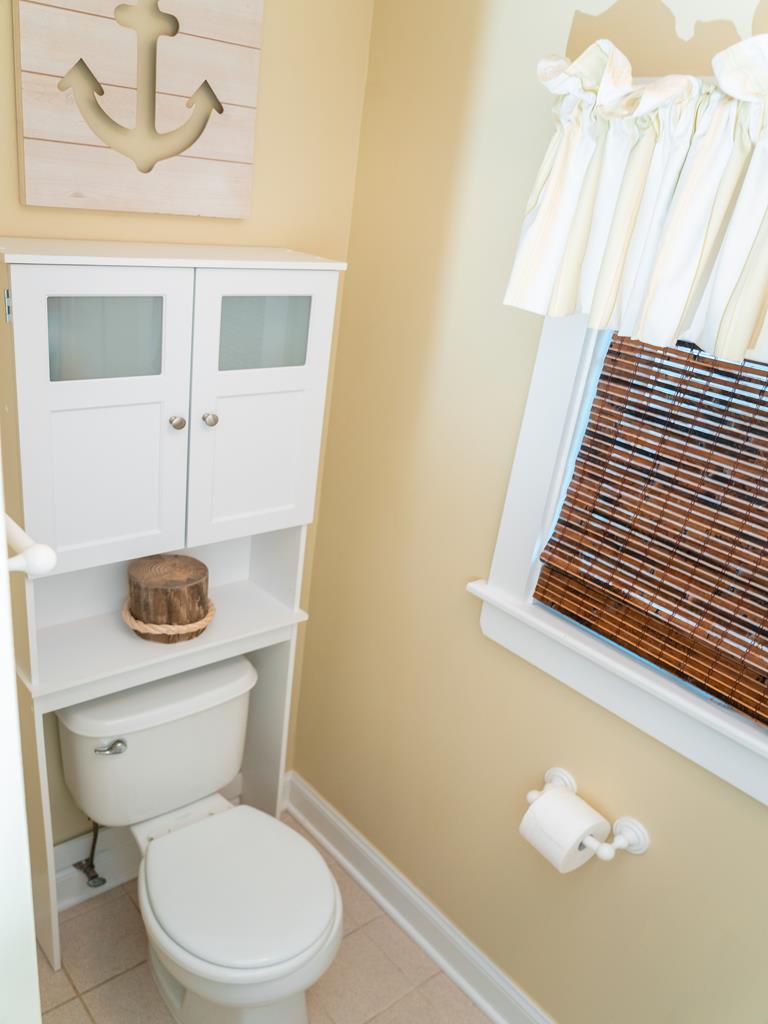 Gray Cottage on Windsor | Photo 15