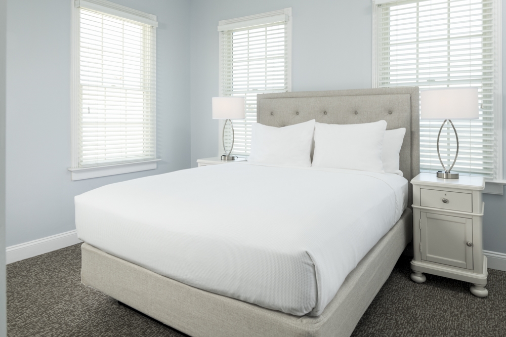 7 Bedroom - Luxurious Contemporary Beach House | Photo 16