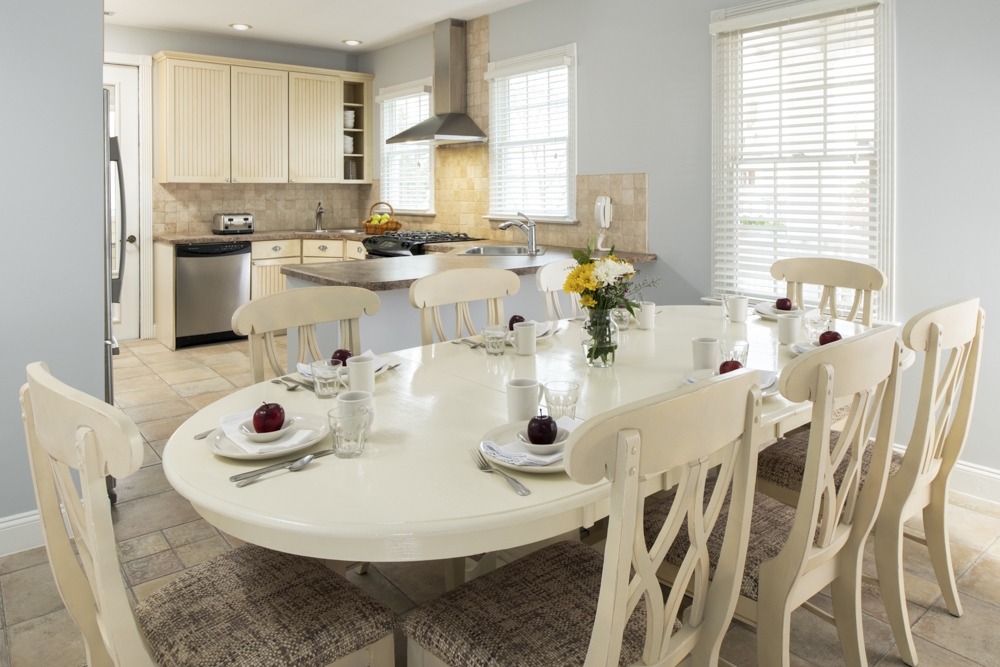 7 Bedroom - Luxurious Contemporary Beach House | Photo 5