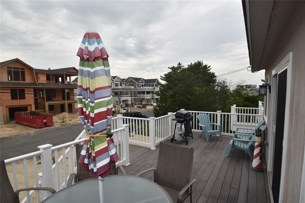 303 Liberty Avenue, Beach Haven (Bay Side)