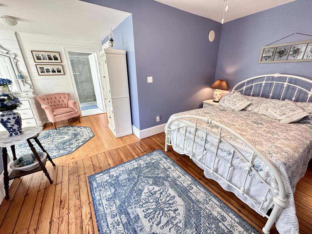 Kane on Kearney - 2 Blocks To The Beach! | Photo 18