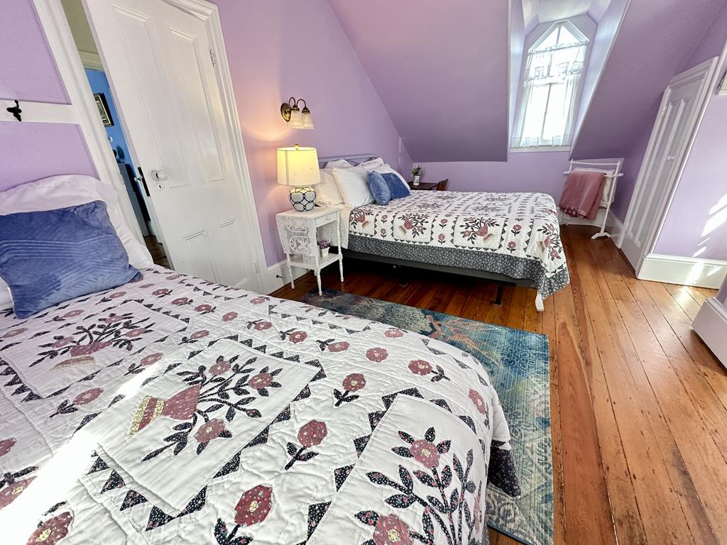 Kane on Kearney - 2 Blocks To The Beach! | Photo 33