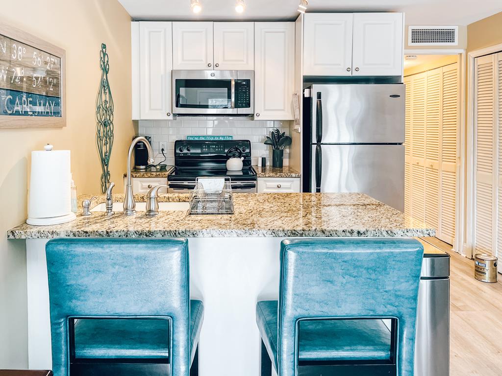 Driftwood Condo Unit 11 | Photo 9