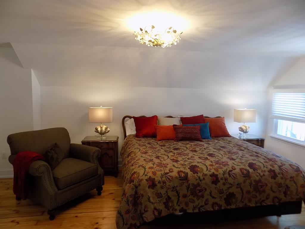 Wild Rose Manor | Photo 16