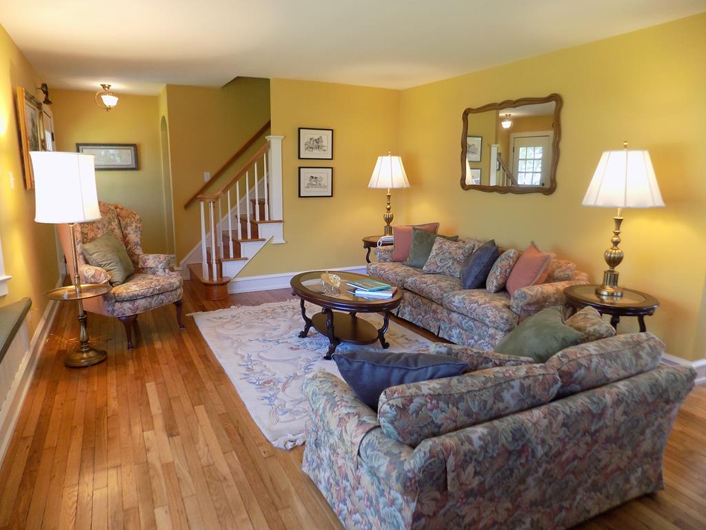 Wild Rose Manor | Photo 26