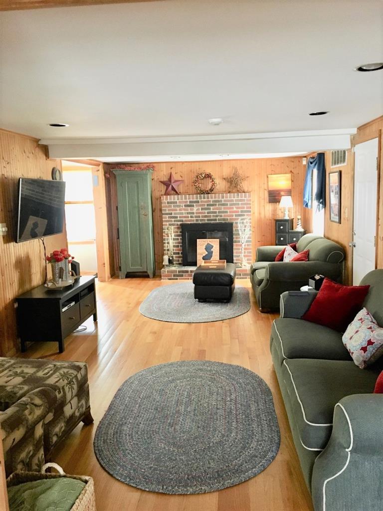 17 E 46th Street, Brant Beach (Ocean Side)