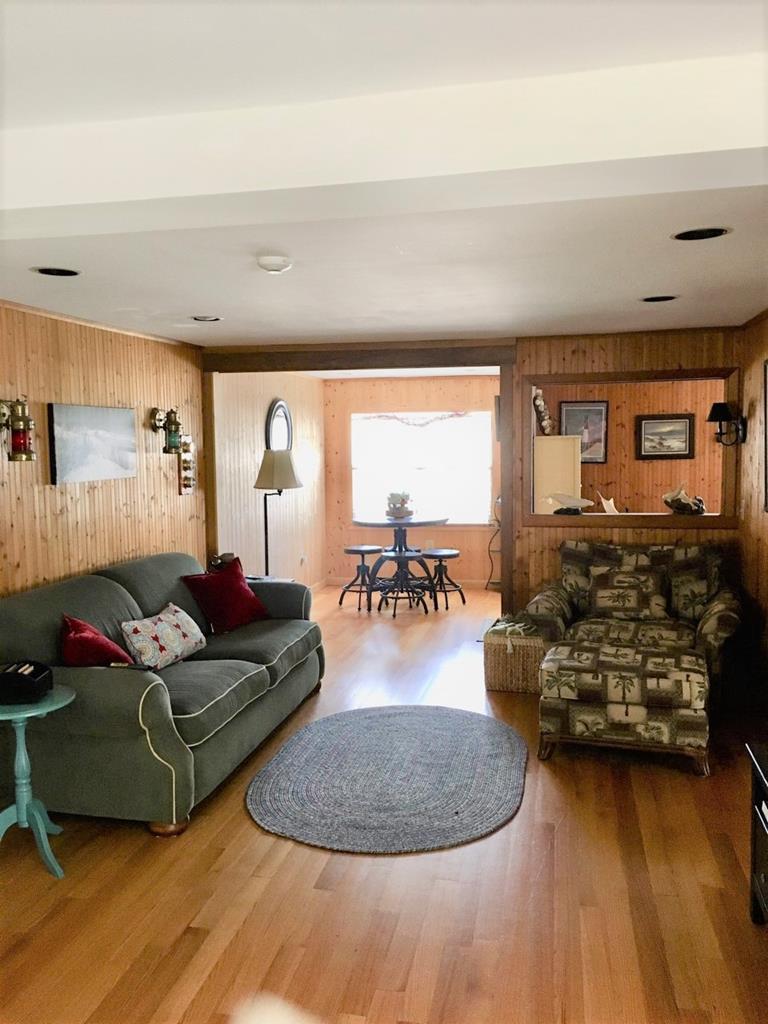 17 E 46th Street, Brant Beach (Ocean Side)