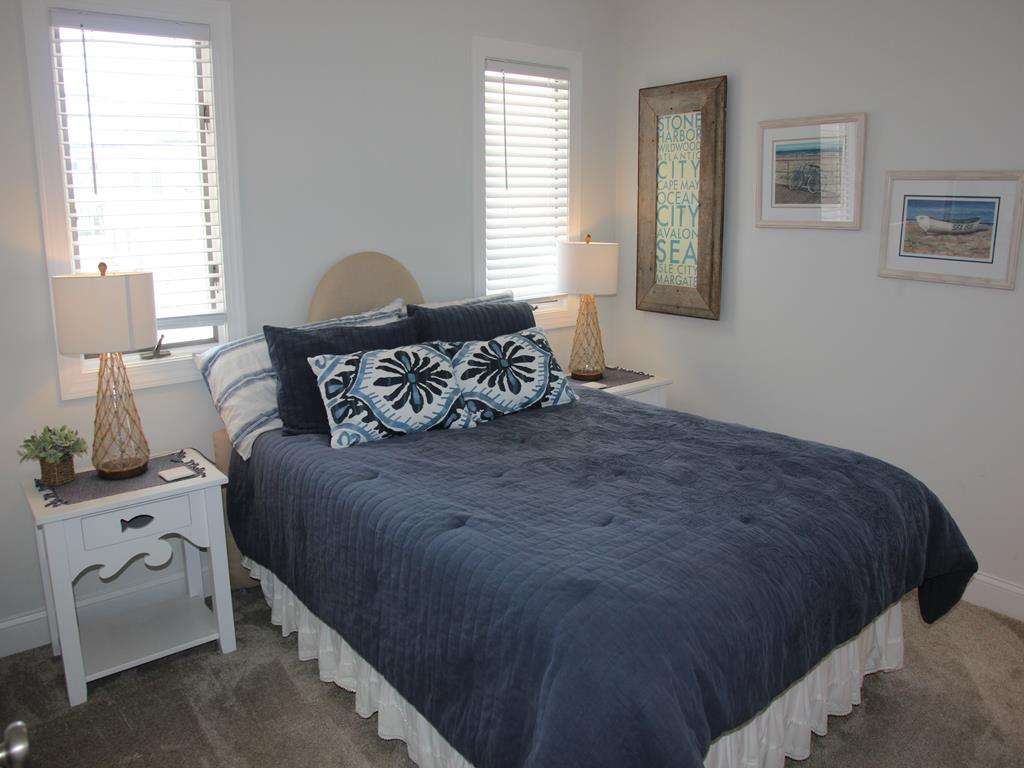 7204 Central Avenue, Sea Isle City (Center)