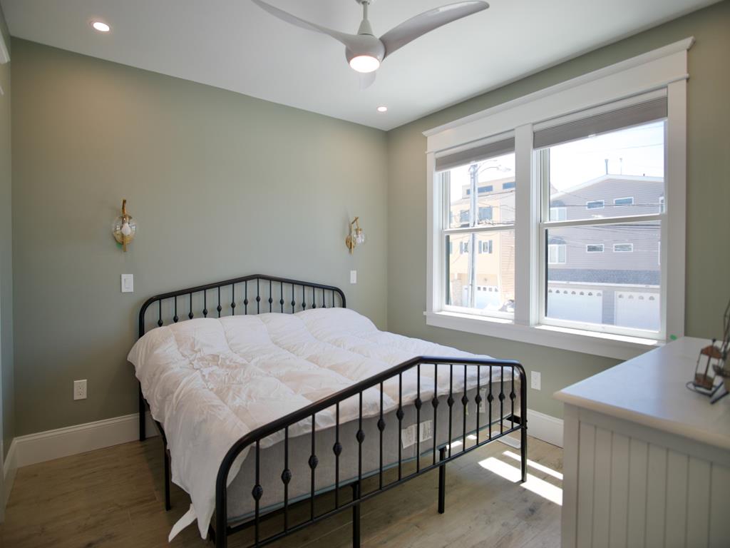 4434 Venicean Road, Sea Isle City (Bay Front)