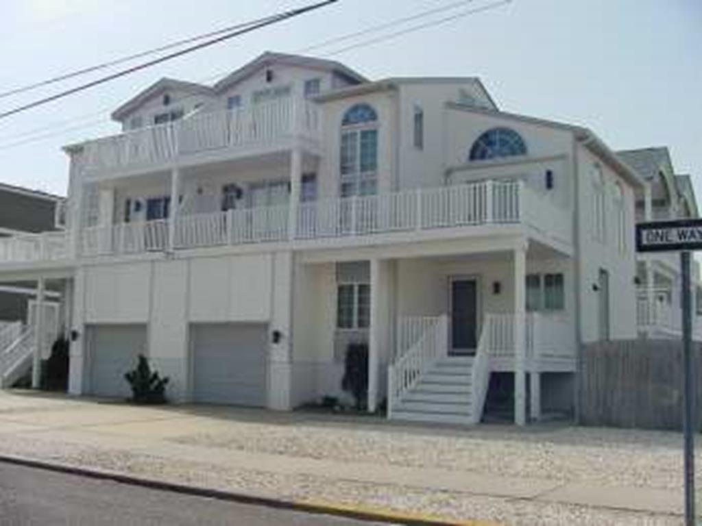 54 79th Street, Sea Isle City (Beach Block)
