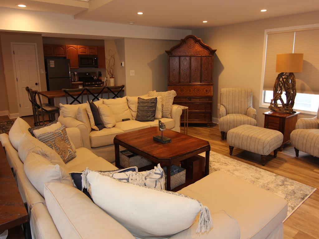 54 79th Street, Sea Isle City (Beach Block)