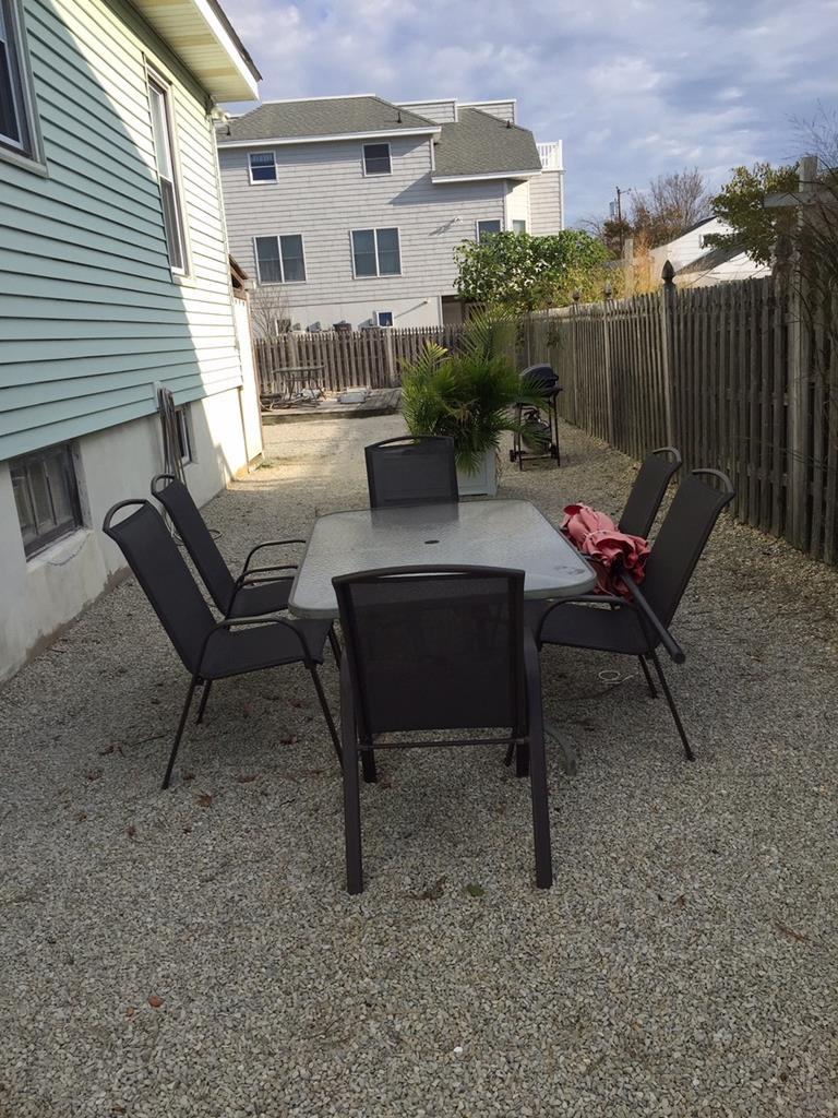 215 Marine Street, Beach Haven (Ocean Side)