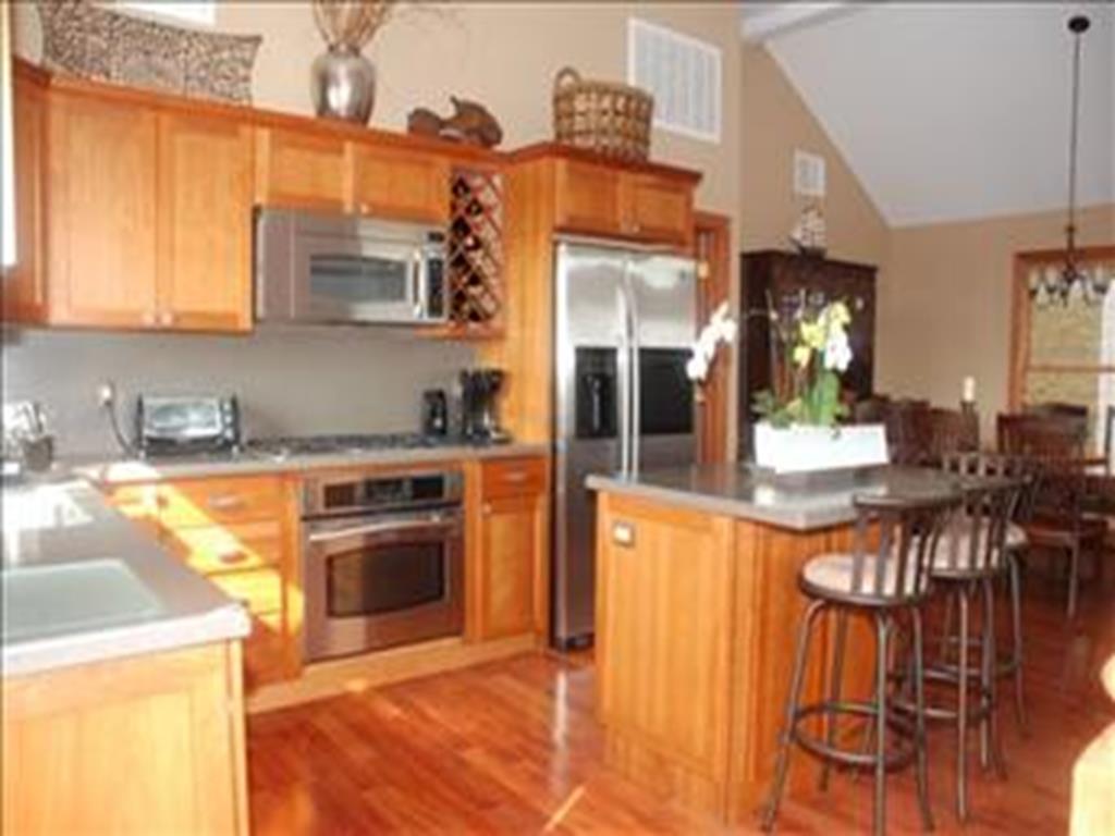 2201 Beach Avenue, Spray Beach (Ocean Side)