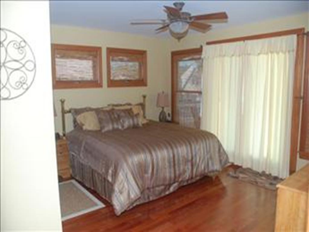 2201 Beach Avenue, Spray Beach (Ocean Side)