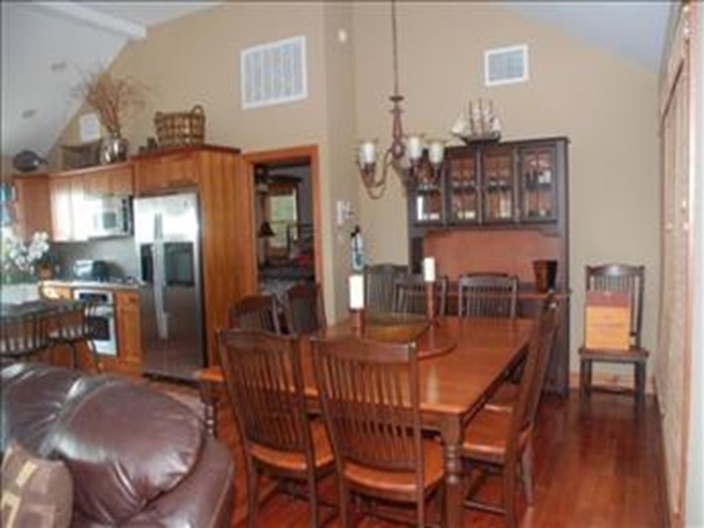 2201 Beach Avenue, Spray Beach (Ocean Side)