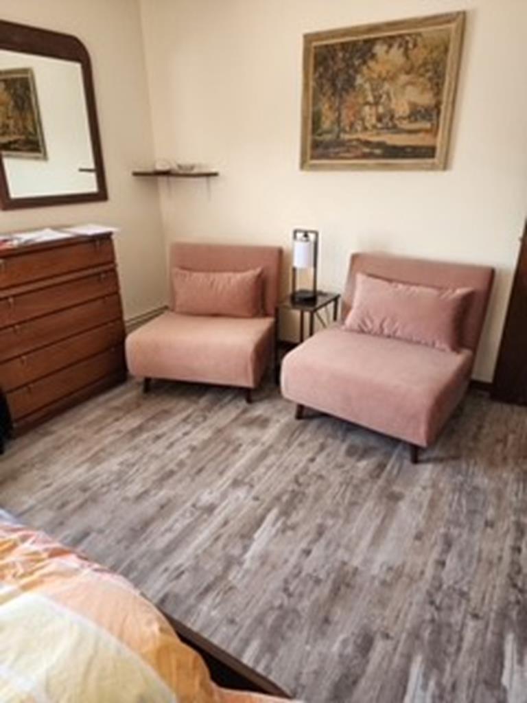 16 W Culver Avenue (76th), Beach Haven Crest (Bay Side)