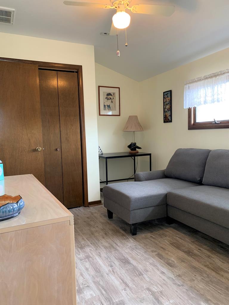 16 W Culver Avenue (76th), Beach Haven Crest (Bay Side)