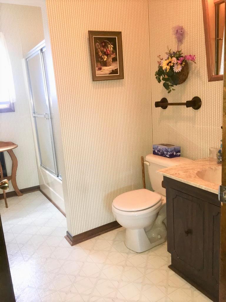 16 W Culver Avenue (76th), Beach Haven Crest (Bay Side)