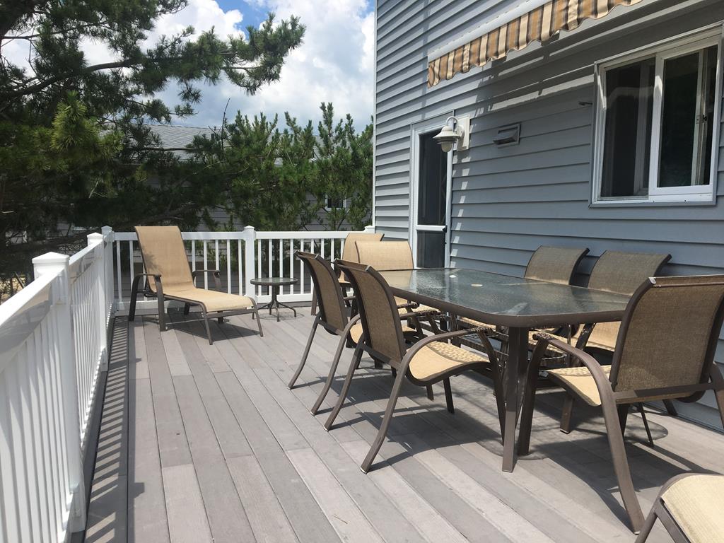 16 W Culver Avenue (76th), Beach Haven Crest (Bay Side)