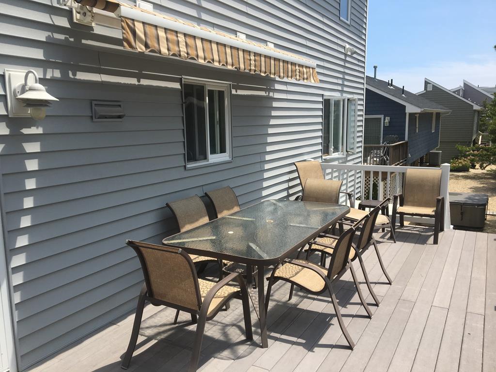 16 W Culver Avenue (76th), Beach Haven Crest (Bay Side)